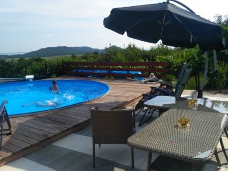 pool_and_terrace.jpg
